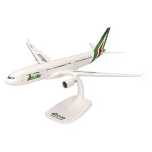 Model Airbus A330-200 Alitalia